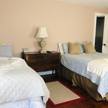 The Central House Hotel Germantown Esterno foto